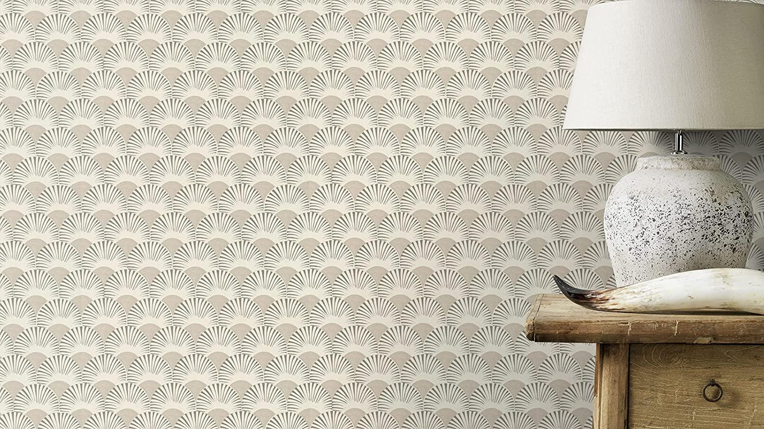 Rasch Studio Onszelf Geometric Fan Motif Beige Non-Woven Wallpaper 539301 with Graphic Fan Pattern in White and Grey with Light Structure